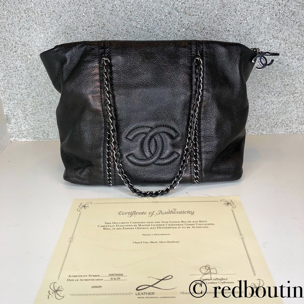 ♥️SOLDLuxe Ligne CC Chain Tote Black Shoulder Bag - Picture 1 of 8